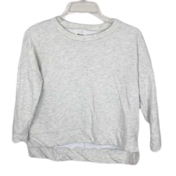 Madewell Tops - Madewell sweatshirt in cream cropped length